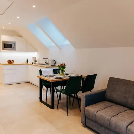 Apart Home Raba Wyzna Apartment *