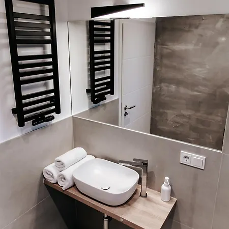 Apartment Apart Home Raba Wyzna