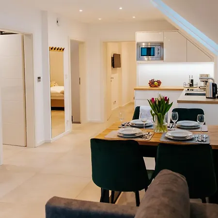 Apart Home Raba Wyzna Apartment *